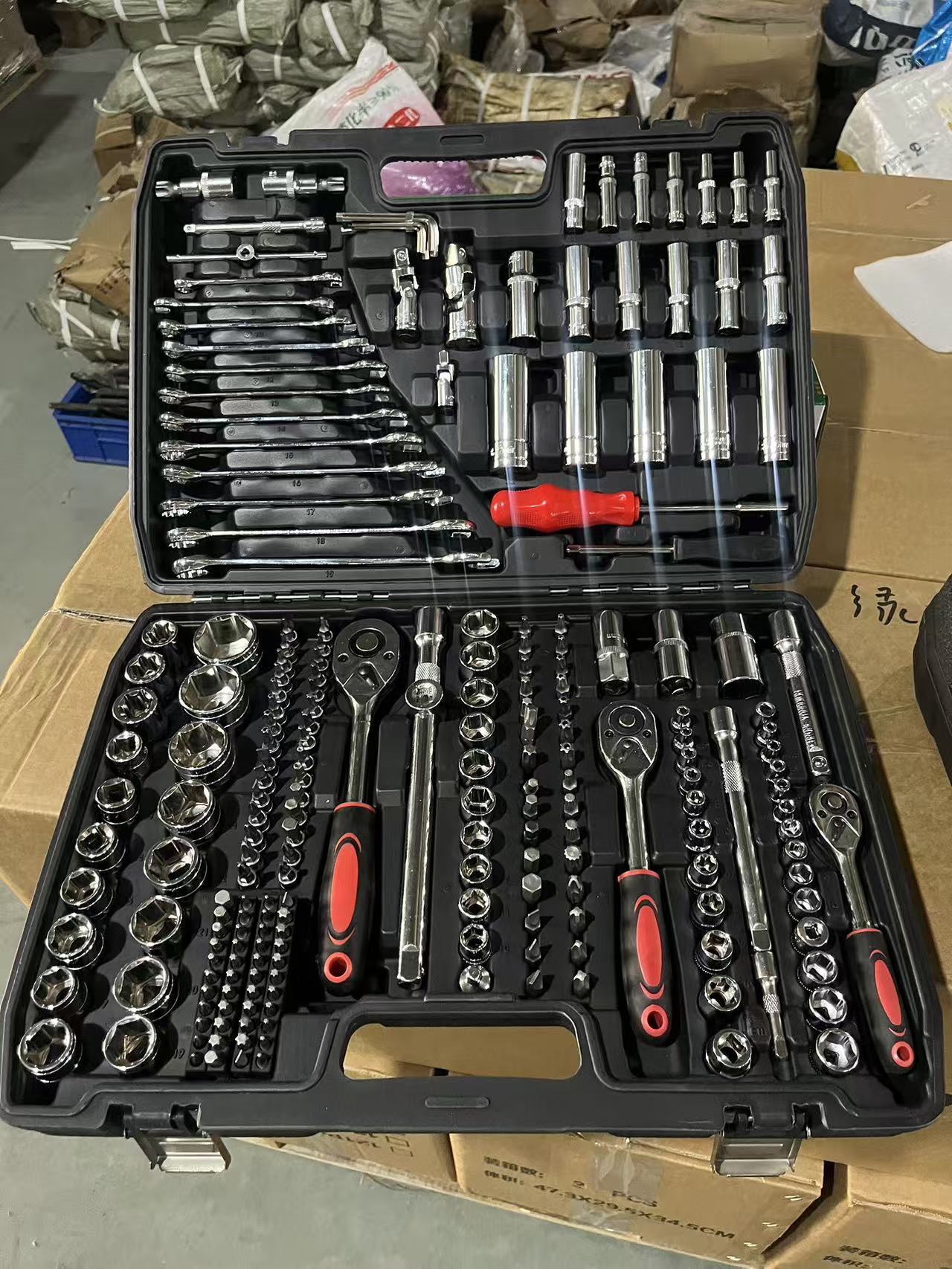 216-Piece DIY Auto Repair Tool - огляд і ціна Power Tools Set